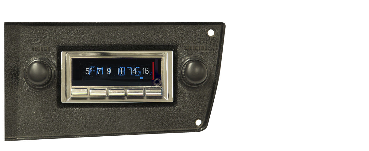 1973-88 C/10 MODEL 740 RADIO